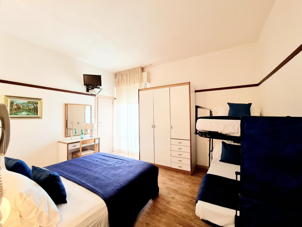 Club Hotel Residence Cesenatico Exterior foto